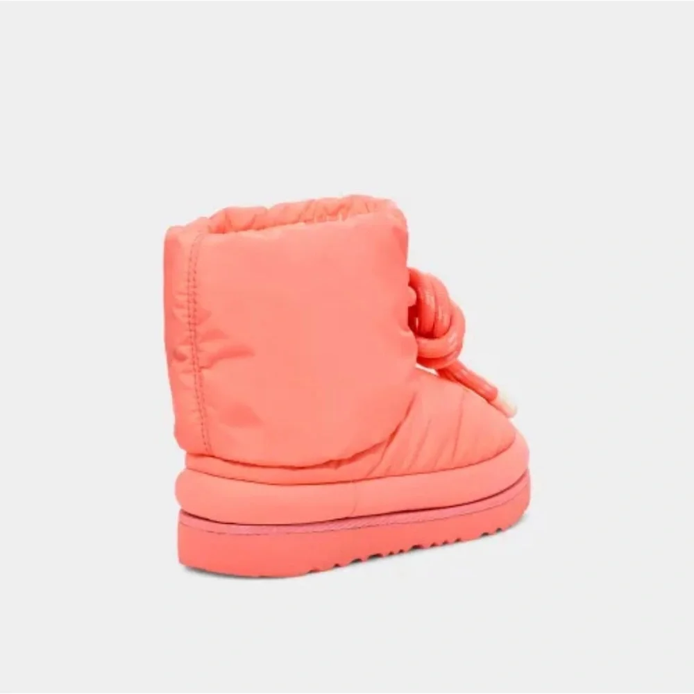 UGG Maxi Short Women’s Sweetheart Puff Platform Boots Size 7 NWT